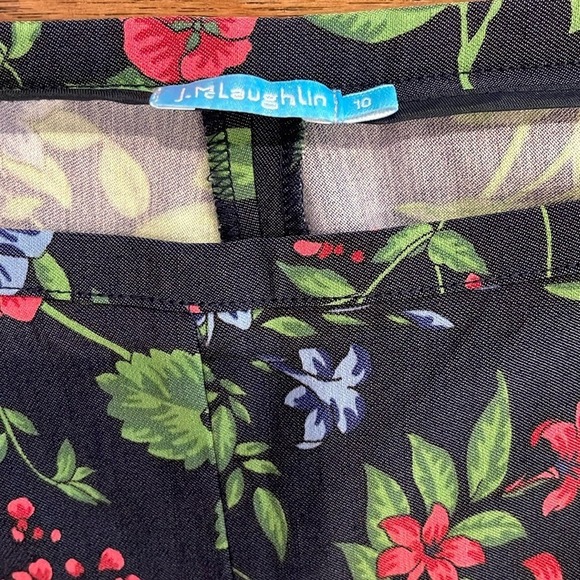 J. McLaughlin Navy‎ Floral Pants 10 - Picture 3 of 6